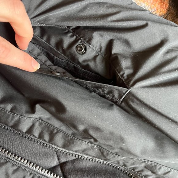 Lululemon Quilted Calm Jacket - 4 - Black - Picture 8 of 8